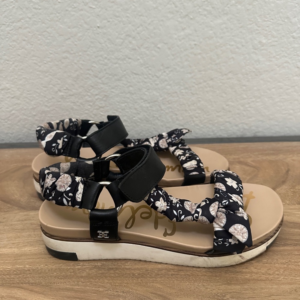 Sam Edelman Ashie Scarf Trail Floral Platform Sandals Size 7